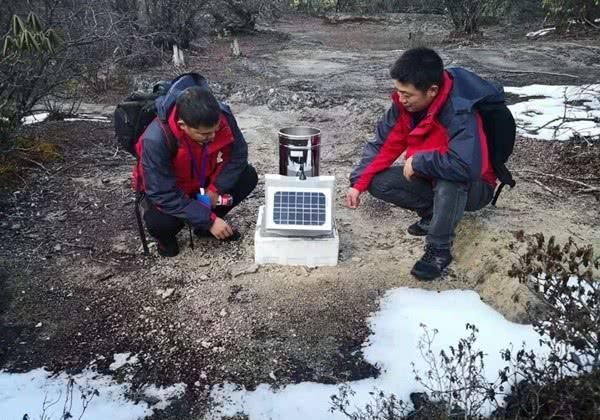 钙华局部退化，黄龙变“黑龙”？黄龙景区“变黑”原因已找到