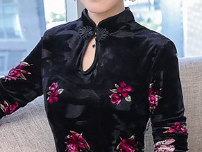 不骗你，早上刚开卖的秋裙比旗袍还美，60后婆婆穿美得怦然心动