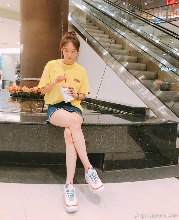 林允儿换了新发色美成小仙女本仙