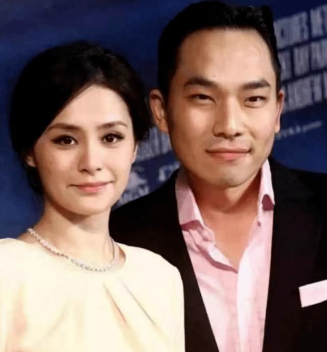  『赖弘国』赖弘国晒婚纱照庆贺白色情人节，被花心男损害后她总算得到感情