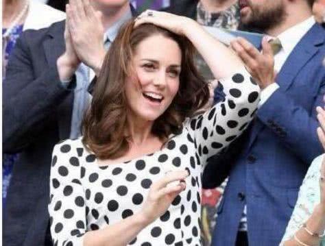 凯特王妃又瘦了，穿波点连衣裙显韵味，连威廉王子都挪不开眼睛