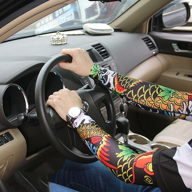 谁说女人纹身不正经?看看下图女人，妩媚动人，炫酷时尚还逼真