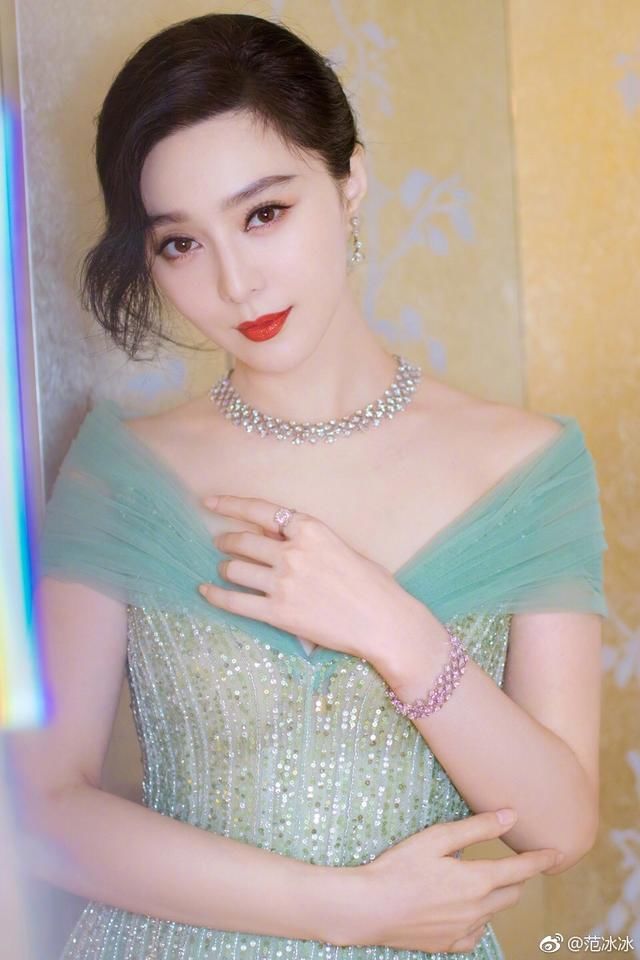 范冰冰到底在哪 知情人士称：一个月前发生了这件事