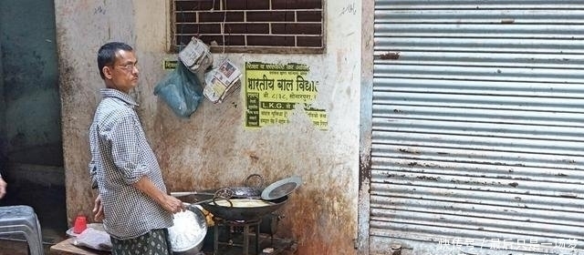 大家都说印度脏乱差中国游客过去亲眼一看妈呀，果然是真的！