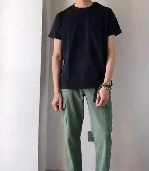  男人@男人怎么穿才不会遭到大部分妇女的吐槽?