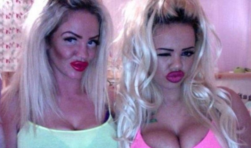 奇葩老妈鼓励女儿找干爹，竟是为了整容