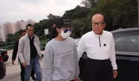  『企业』中国最厉害的富三代：身价800亿，任4家公司董事，爷爷比肩世界首富