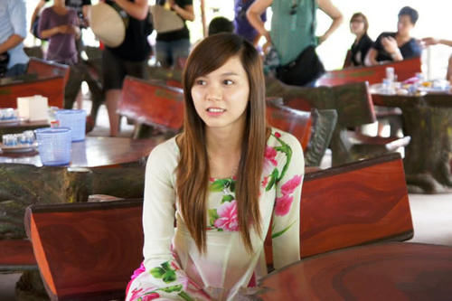 越南美女导游300块人民币有啥服务，当地人告诉你实情