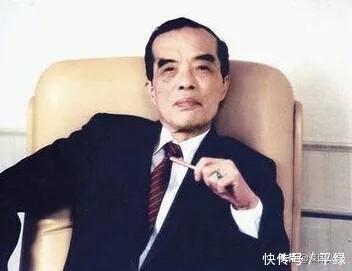 「罗贝儿」豪门千金隆胸命丧韩国,凤凰男丢失争产筹码,怒向整形诊所追讨