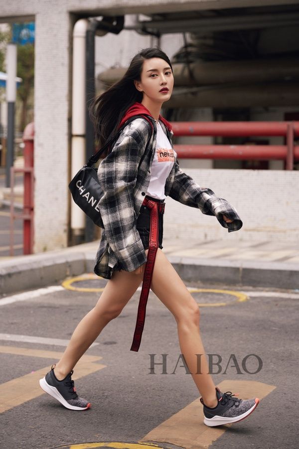 时尚博主任子墨的街拍合集:自然百变 不随波逐流 成就真我!