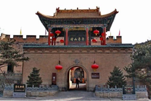 山西最“传奇”的大宅院，康熙曾居住过2次，门票比故宫还贵！