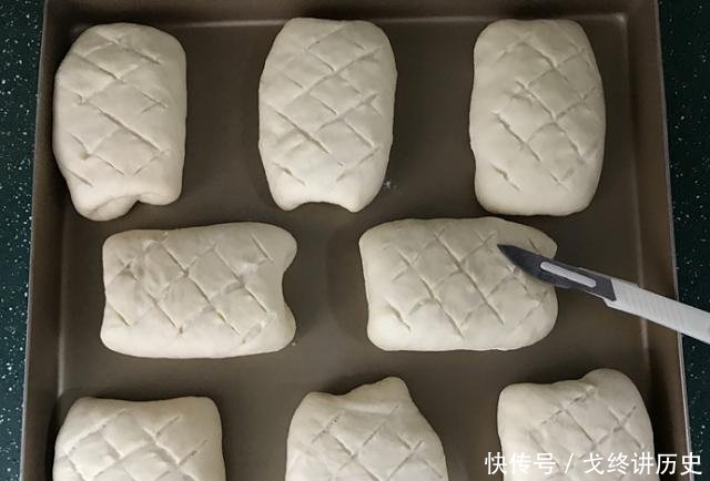  【拉丝】不用揉出手套膜，面包暄软又拉丝，操作简单，小白看一遍也能学会！