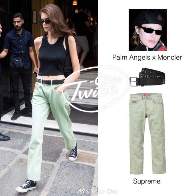 超模辛迪克劳馥17岁女儿身高185, 基础款巴黎出街引得外媒疯狂