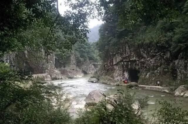  「慢慢」中国212个AAAAA景区全在这里, 存起来, 慢慢走完!