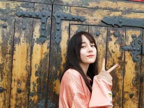 热巴赵丽颖:刘海改变气场!如果你是以下几种脸型,就收回你想剪