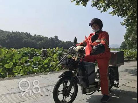  「阅兵」骄傲！西湖一环卫大姐受邀参加国庆阅兵！你可能在北山