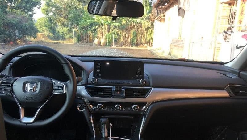  「常不错」我想买一台本田雅阁1.5T精英版，现在多少钱入手比较合适？