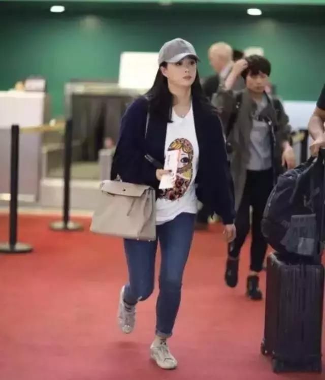 蒋欣又胖回了130斤?吓得我都不敢吃饭了!