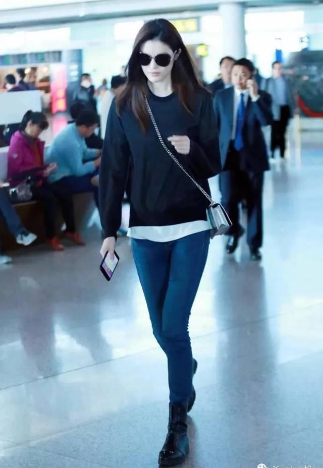  漂亮：时尚街拍示范性，这25套连帽卫衣穿衣搭配，究竟漂亮在哪儿？