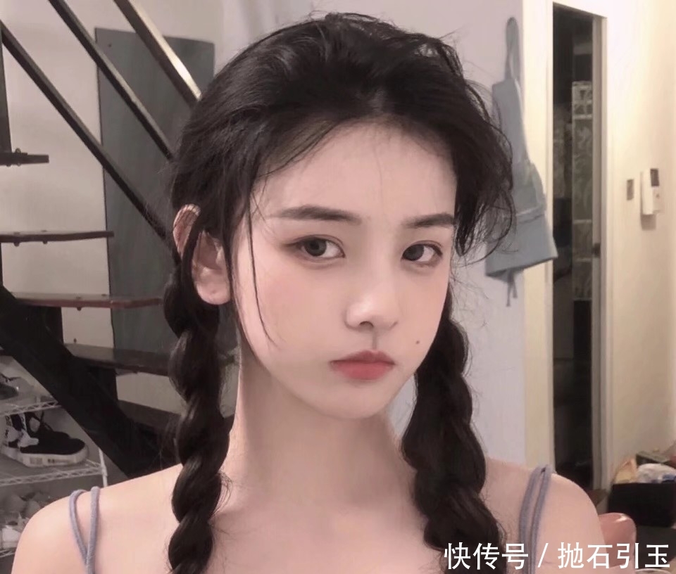  「白净」毛孔大觉得不好看？这几个技巧要记牢，你也能够变成白净小仙女