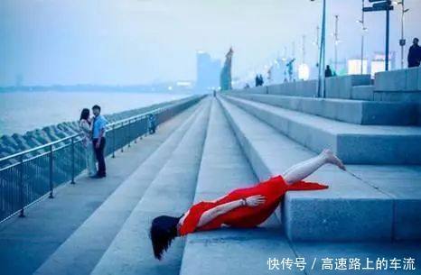 「走路」高跟鞋里放点这个不仅不累脚,比穿平底鞋轻松!