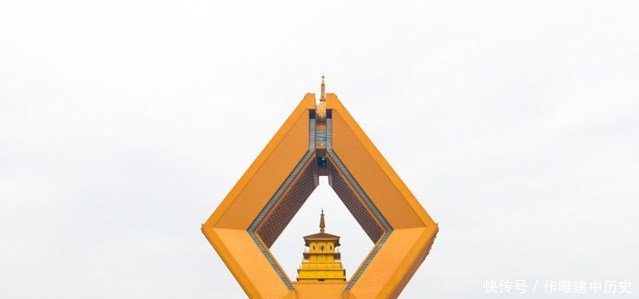 最豪华的寺庙，投资50亿建成，地下挖出2000件国宝