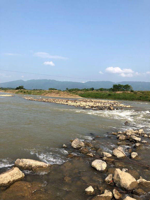  【水域】斑鳜栖居于清净水域，被誉为“淡水鱼之王”