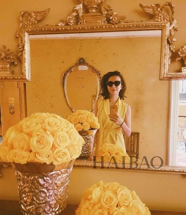 最易借鉴的法式风格!时尚摄影师Adeline Mai私服合辑:这张英气