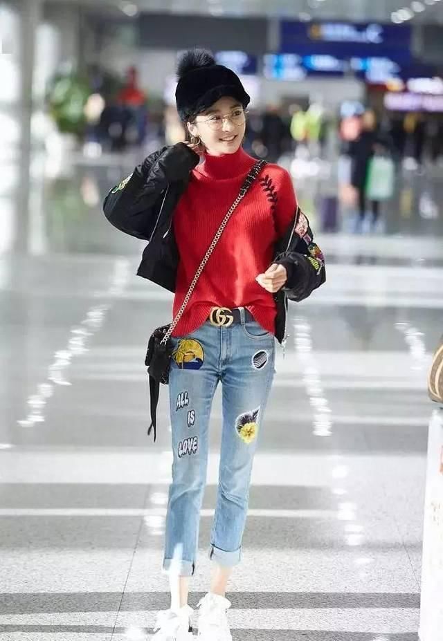  [少女]短裙和牛仔裤，哪个更减龄？
