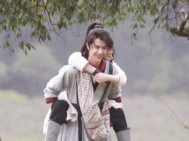『迪丽』赵丽颖靠老剧力压杨幂、孙俪、迪丽热巴,王一博或成最大赢家