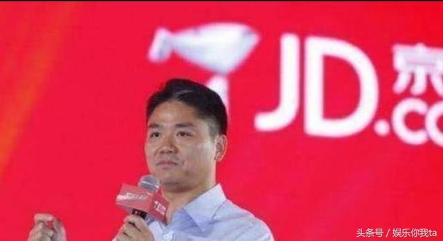 刘强东深夜发朋友圈：谣言止于智者，夸媳妇儿漂，并称已经回国！