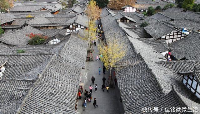 四川到重庆这条已经获批的高铁, 将带动四川4个城市旅游大发展