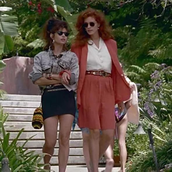 可盐可甜，入秋第一套衣服非它莫属!