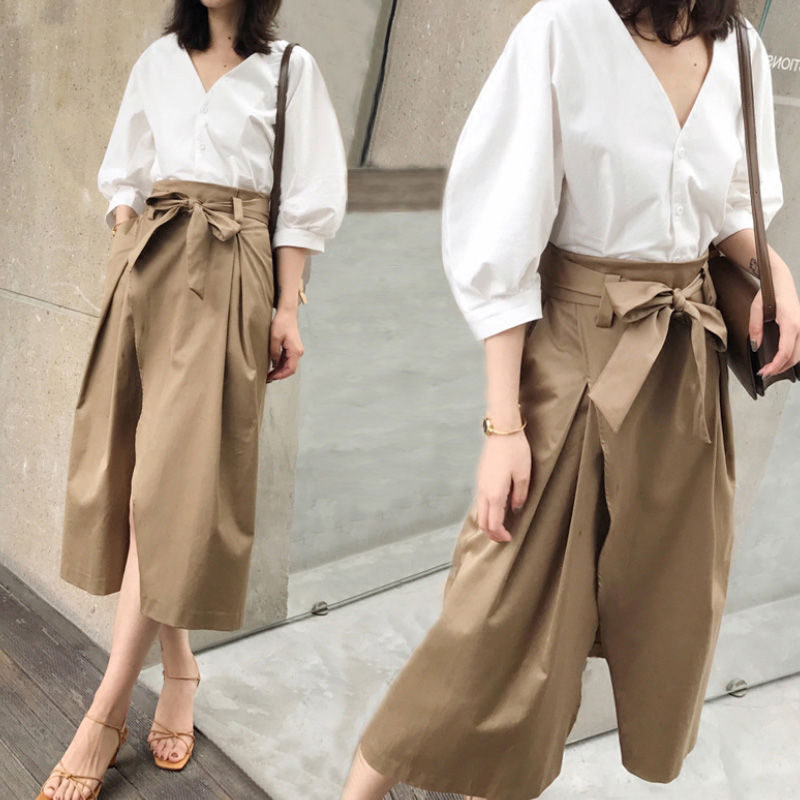 新出的套装真是漂亮!真是谁看了都忍不住想买，款款都贼洋气美嫩