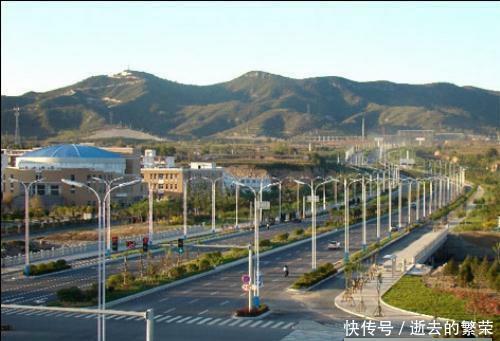  丘岭@中国有两个县, 手一哆嗦就写错, 一个在山西, 一个在河南