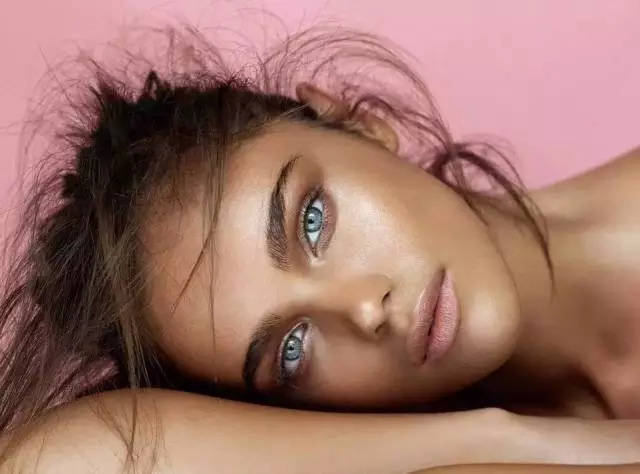 女人为什么要化妆？除了变美，化妆还有哪些好处？