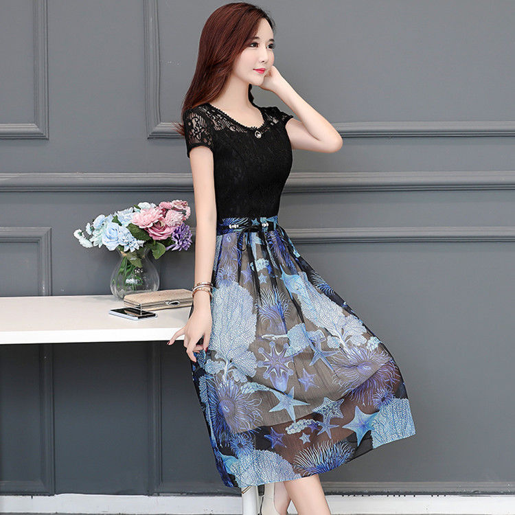 快来大饱眼福吧!好丰满性感的小身材，十分的耐看有女人味