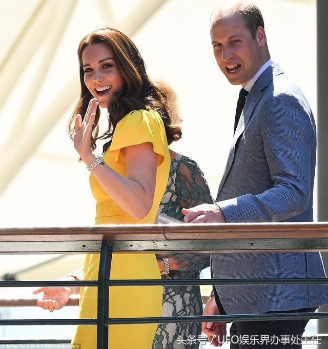 凯特王妃在温网男单决赛上穿的黄色连衣裙,比梅根的便宜但更时尚