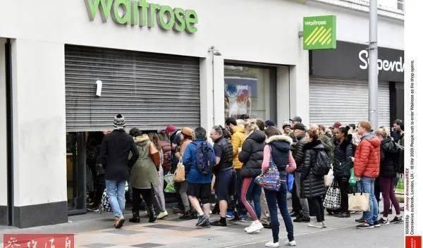  [英媒]病疫情造成恐慌性购置 英媒曝照斥责“自私自利的英国人”