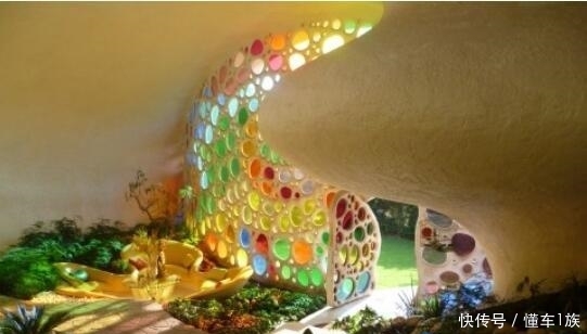 世界上最奇特的十大建筑，越南大叻：疯狂的房子