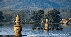 西湖里有3个石塔,有什么用?说出来你都想不到