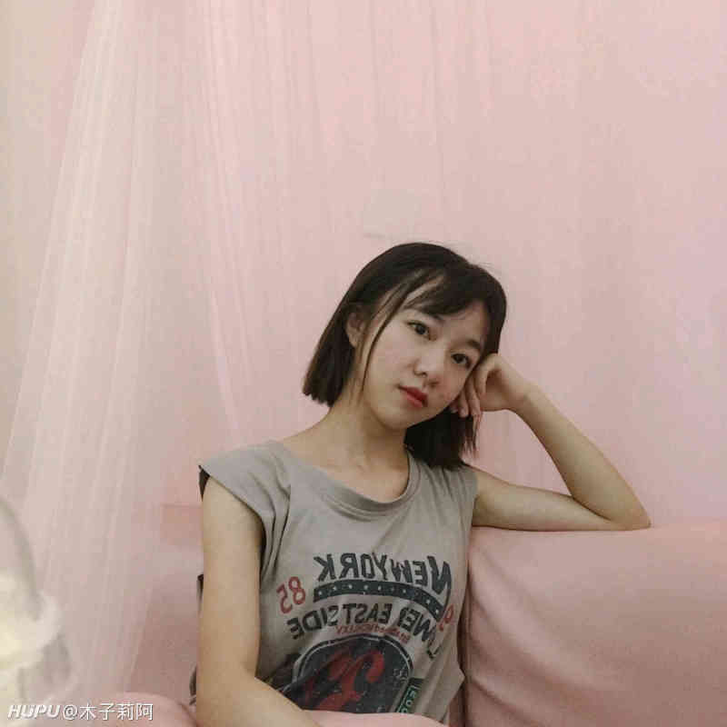 短发短发姑娘，打个分吧!