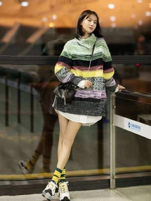  [与众不同]这3件外套配上老爹鞋，满满的潮流感，轻松变身时尚达人