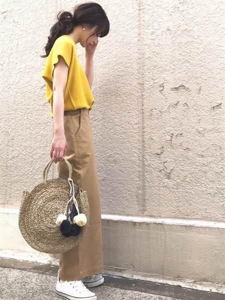 如何用6色帆布鞋变换风格的穿搭术