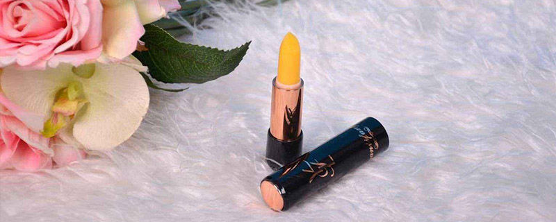  【唇部】变色唇膏可以当护唇用吗