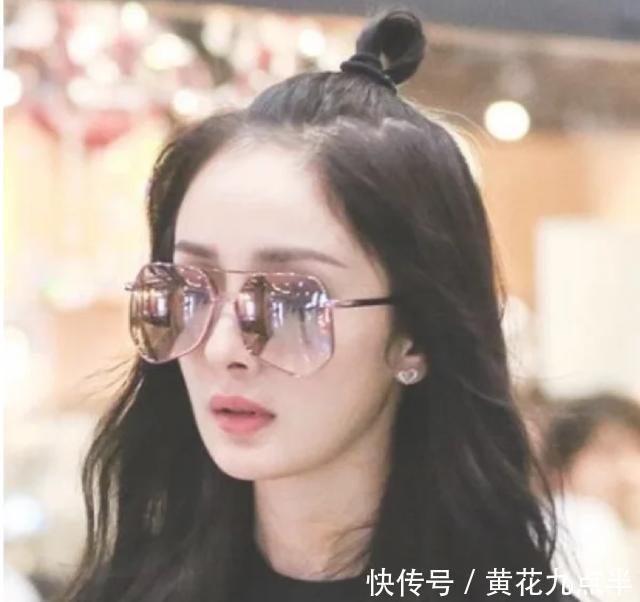  显脸@别再披头散发了！2020年流行这样扎发，简单时髦，关键显脸小！