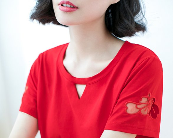 女人30岁好身材别藏着，多穿这修身T恤，尽显身材丰满超性感