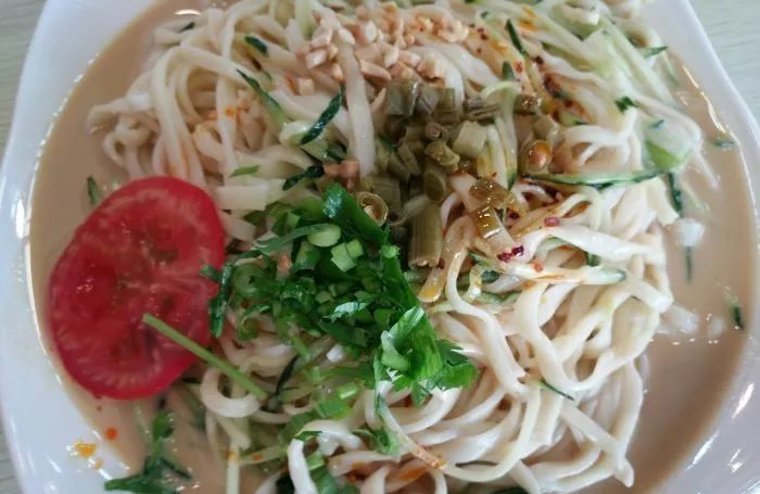 『小虞』小虞美食:木兰味道——凉面条