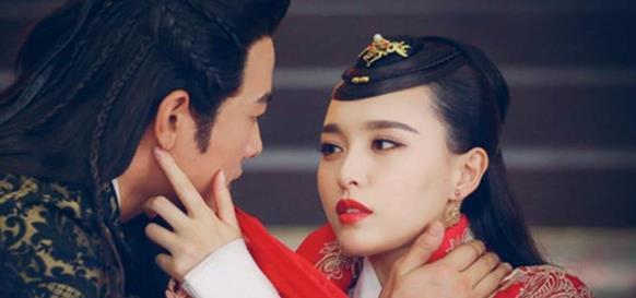 『躲不了』七位身穿红衣的古装美人，躲过了扶摇，躲过了花千骨，却躲不了她