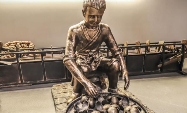 国内特色村庄,有专门的“陈皮银行”,家家都住别墅!